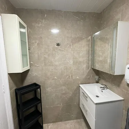Apartmán Superb 2-bed Near Spire
