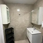 Apartment Superb 2-bed Near Spire