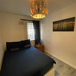 Superb 2-bed Near Spire Apartment